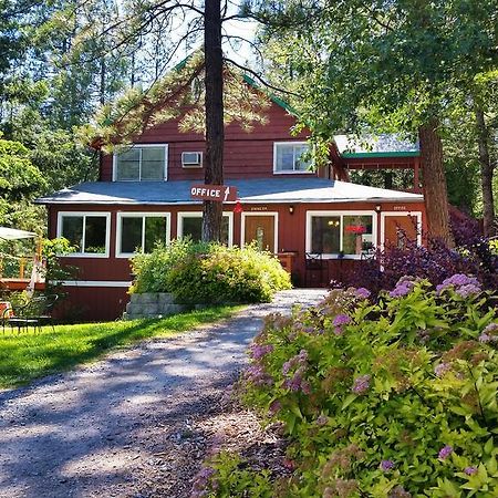 גרובלנד Yosemite Riverside Inn מראה חיצוני תמונה